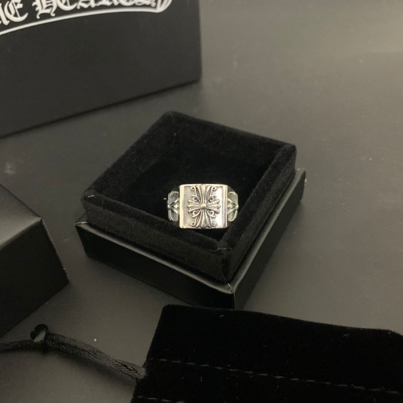 Ch**me He**ts rings